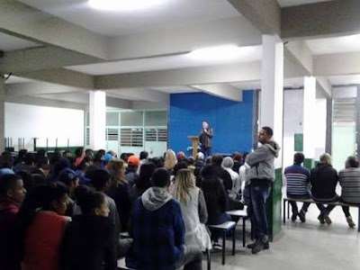 Ee Prof cid boucault foto 1