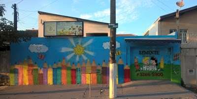 Escola De educação infantil semente encantada foto 2