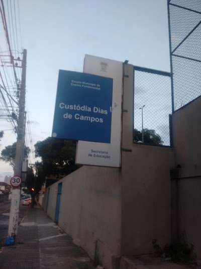 Escola Municipal de ensino fundamental custodia dias de campos foto 2