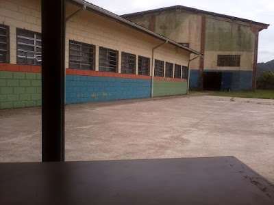 Escola Municipal prof maria das gracas alves santos foto 1